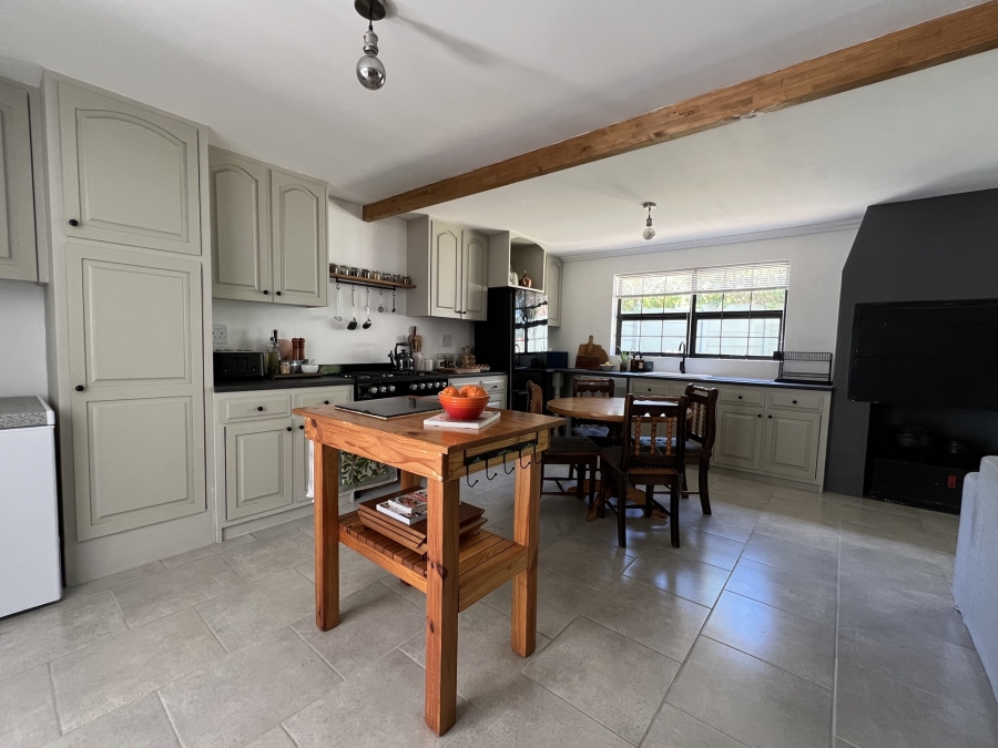 2 Bedroom Property for Sale in Napier Western Cape